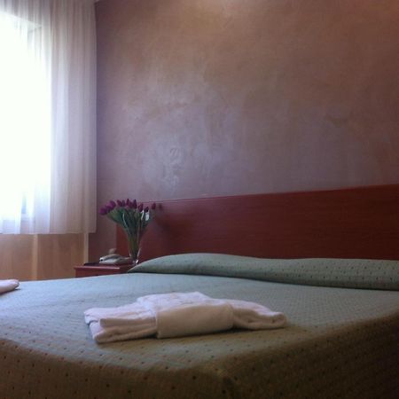 Hotel Europa Termoli Bagian luar foto
