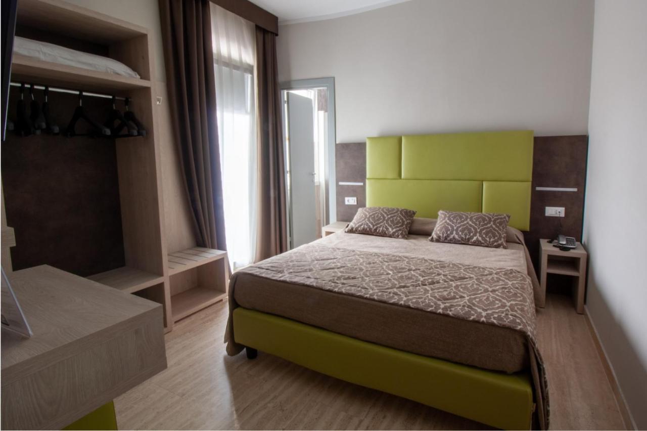 Hotel Europa Termoli Bagian luar foto