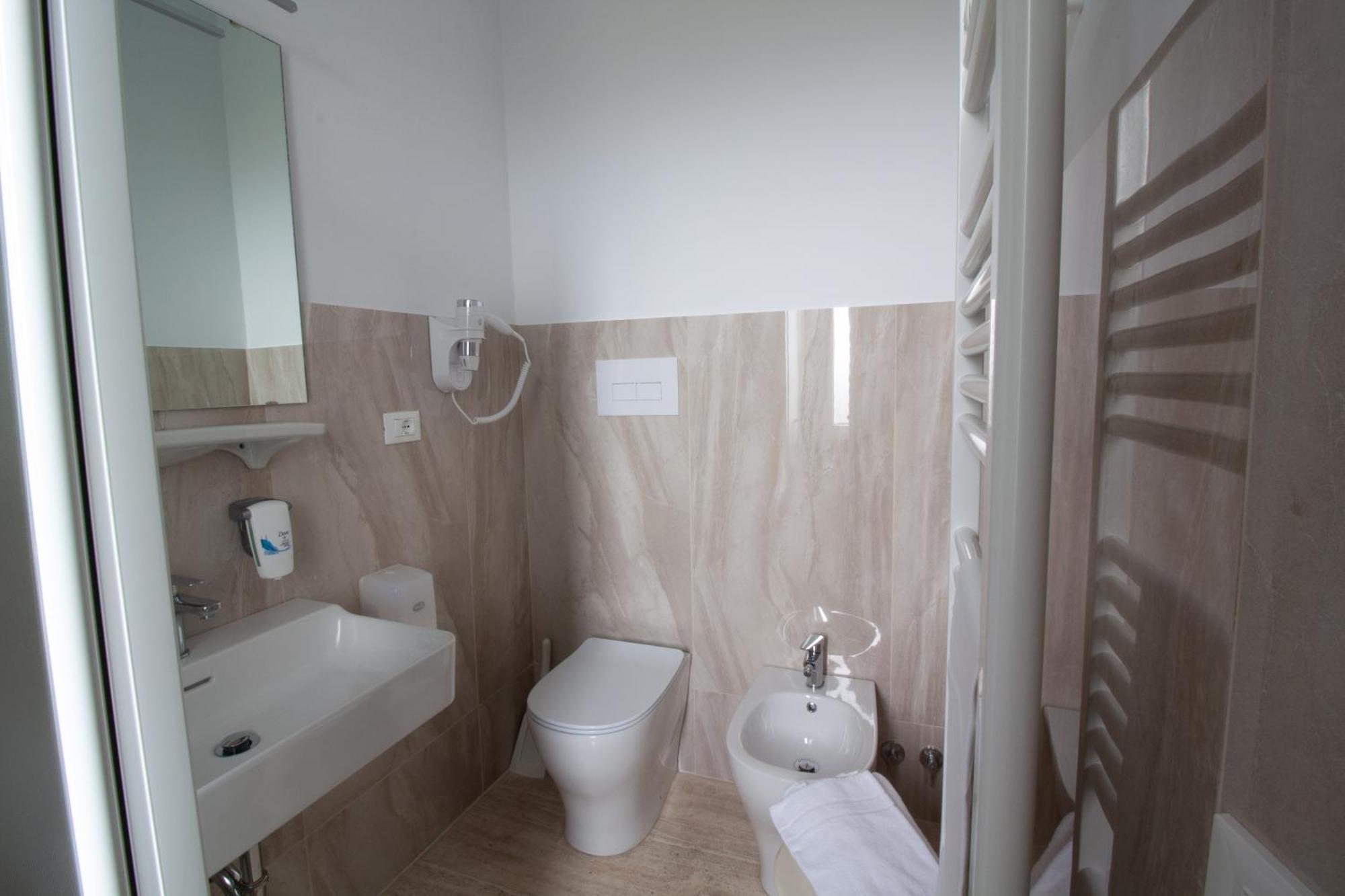 Hotel Europa Termoli Bagian luar foto